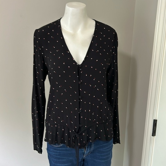 RAILS Top Beaux Black Off Set Dot Button Front Blouse Long Sleeve Ruffle Sz L - Picture 2 of 14